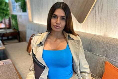 tamara bojanic social media girls Bivša teniserka Tamara Bojanić juče je objavila „selfi“ koji je napravila u zgradi „Pinka“, zbog čega se na društvenim mrežama spekuliše da li ona možda ulazi u novu sezonu „Zadruge“